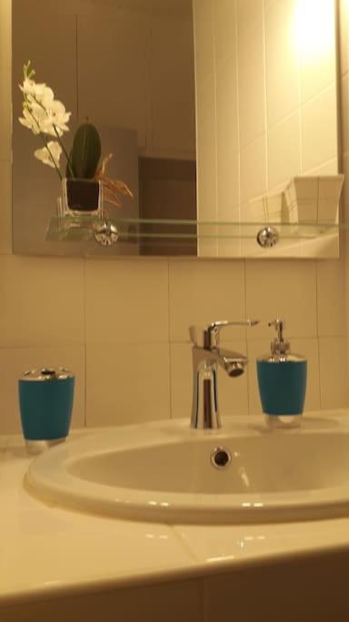 Bel Appartement Au Coeur De La Cite Medievale Sommières Kültér fotó